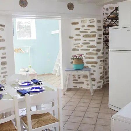 Lovely & Traditional House In Paros Apartment Marpissa