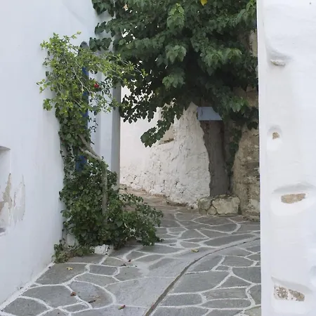 Lovely & Traditional House In Paros Apartment Marpissa